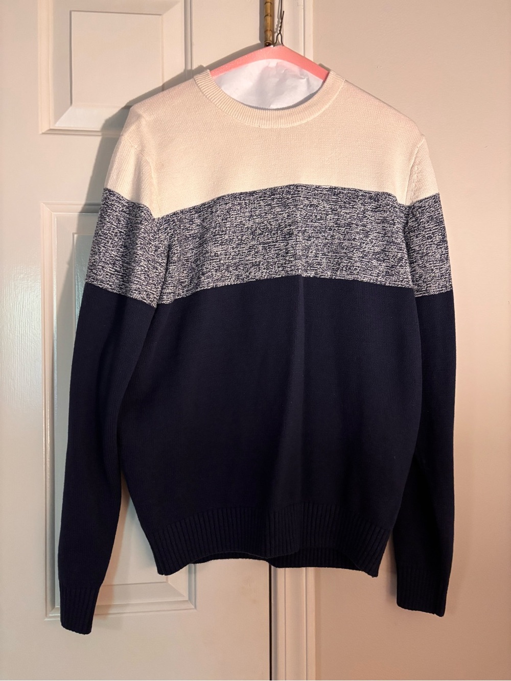 Izod Men's Colorblock Crewneck Sweater - Cream, Heather Gray & Navy